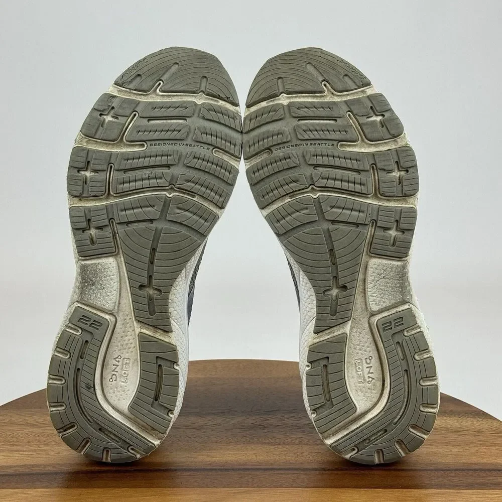 Womens Brooks Adrenaline‎ GTS 22 Gray Athletic Running Sneakers Shoes Size 11 B
